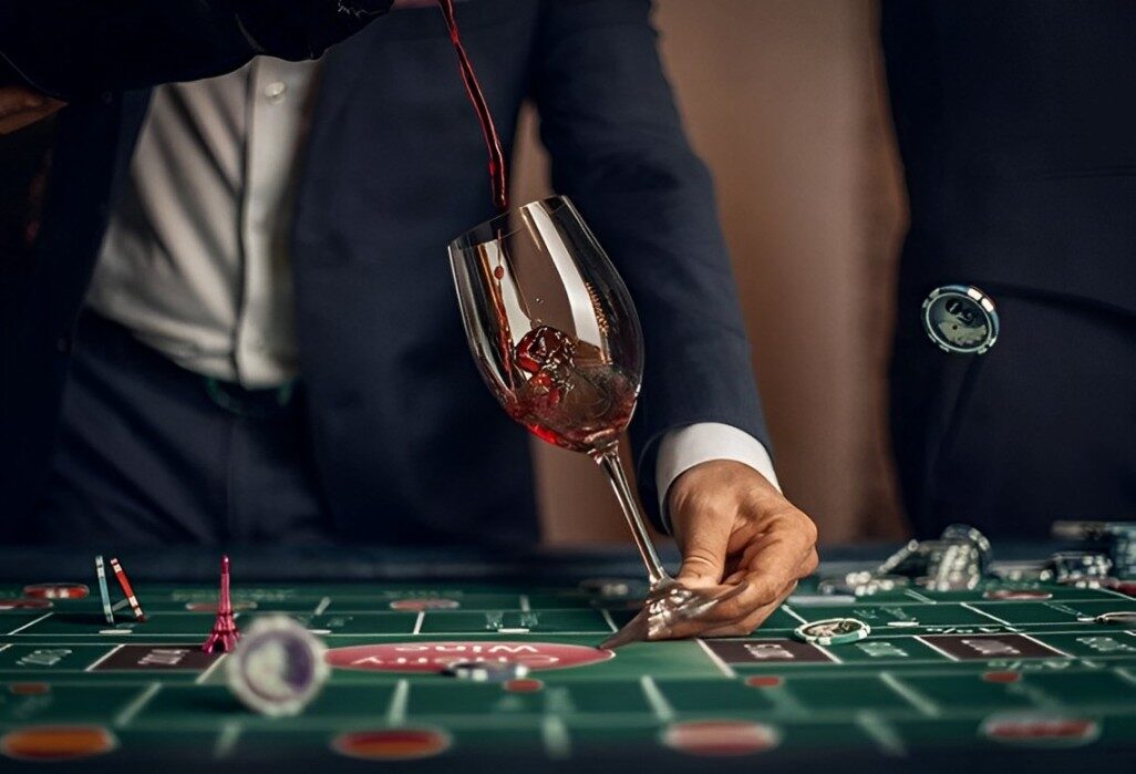 Board Games & Playing Cards: Poker, Bridge & Party Games | Hecate.lv